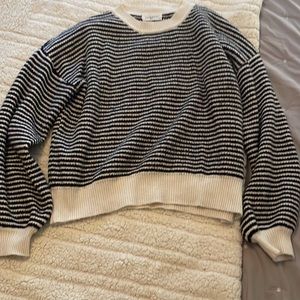 Very comfy and soft sweater. Fit is true to size